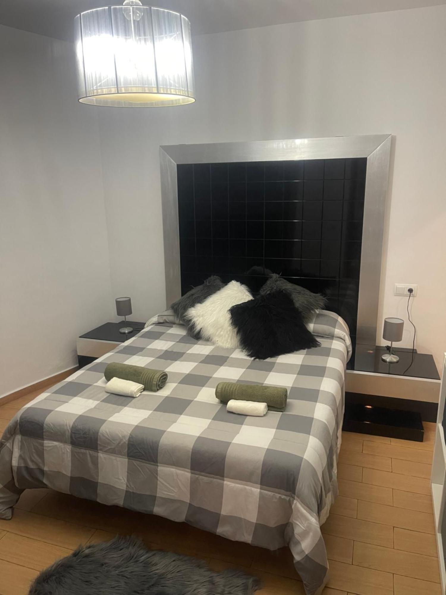 Casita Andaluza Centro Con Parking Sujeto A Disponibilidad Apartment Malaga Luaran gambar